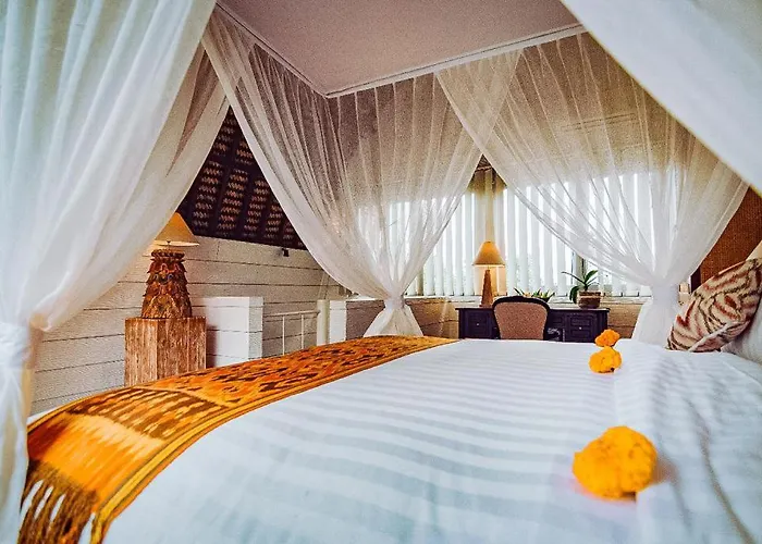Tanamas Hotel