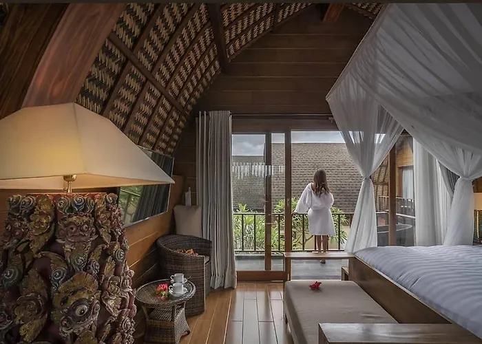 Tanamas Hotel
